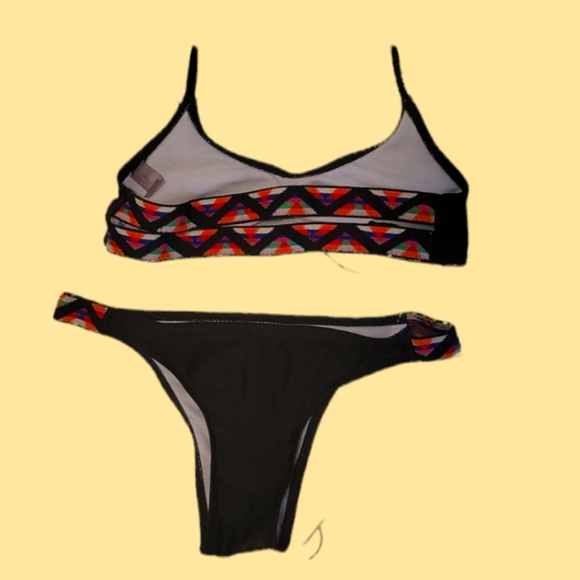 Body Glove Bikini - Picture 2 of 3